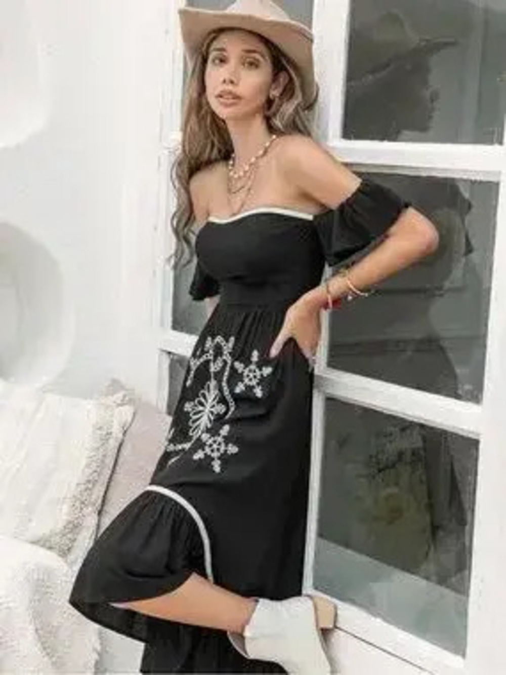 High-Low Off-Shoulder Dress - Picture 1 of 5